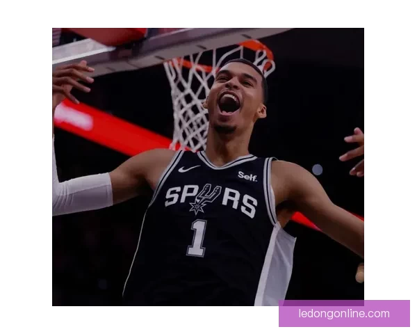 文班亚马再谈MVP目标 湖人若两胜雷霆或助其超越SGA